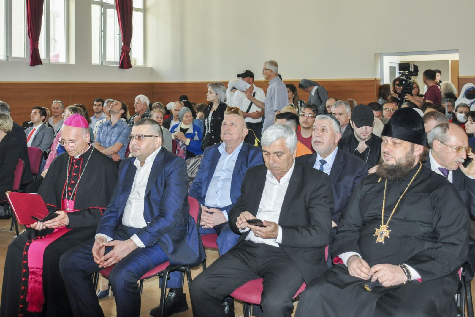 В Баку состоялось памятное мероприятие, посвящённое 20-летию визита Папы Римского Иоанна Павла II в Азербайджан