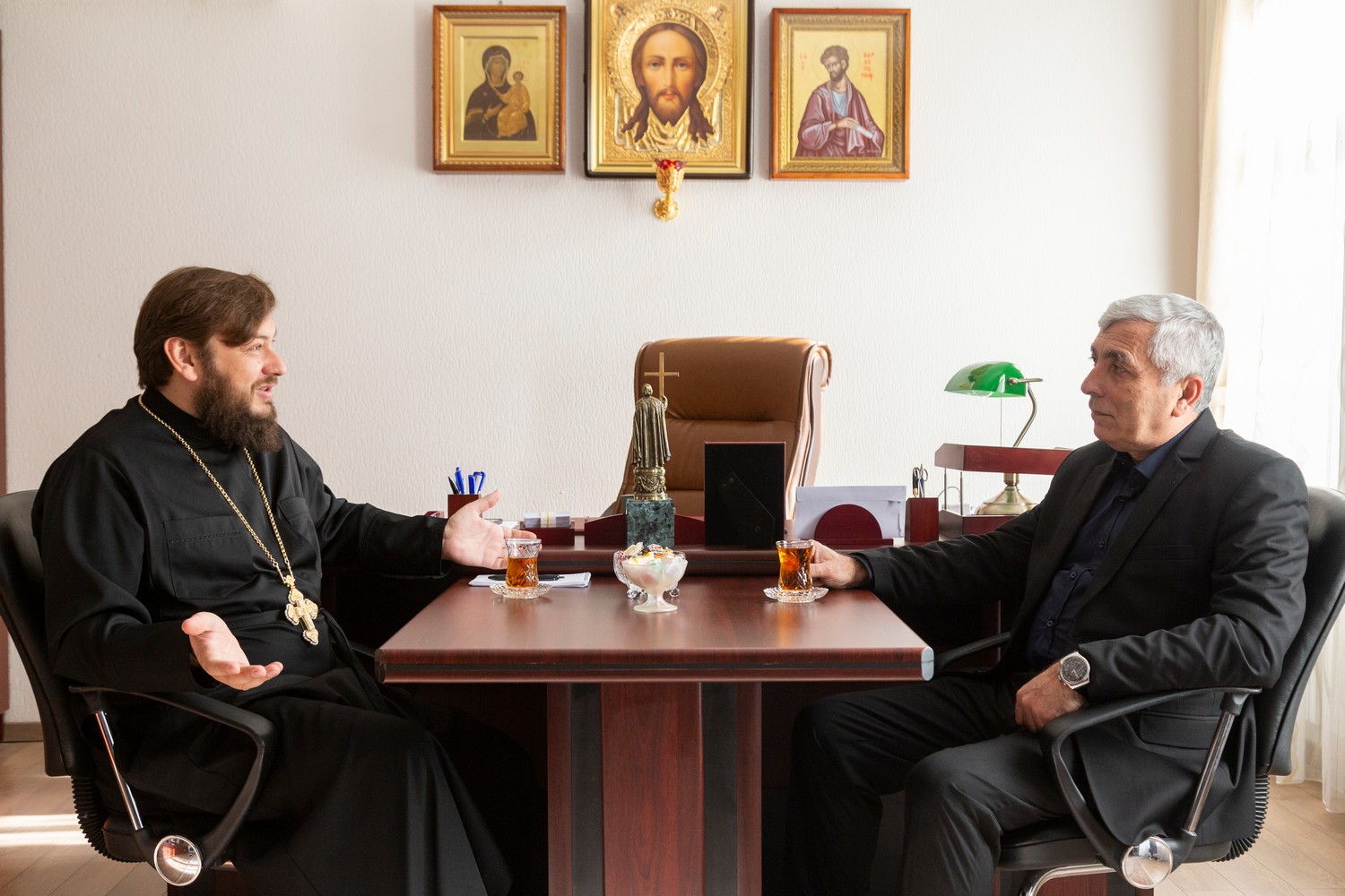 Состоялась встреча секретаря Бакинского епархиального управления с председателем албано-удинской общины