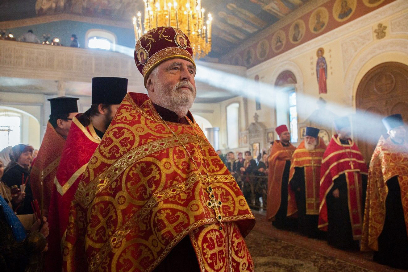 В Кафедральном соборе свв. Жен-Мироносиц чествовали одного из старейших клириков Бакинской епархии протоиерея Леонида Милтых