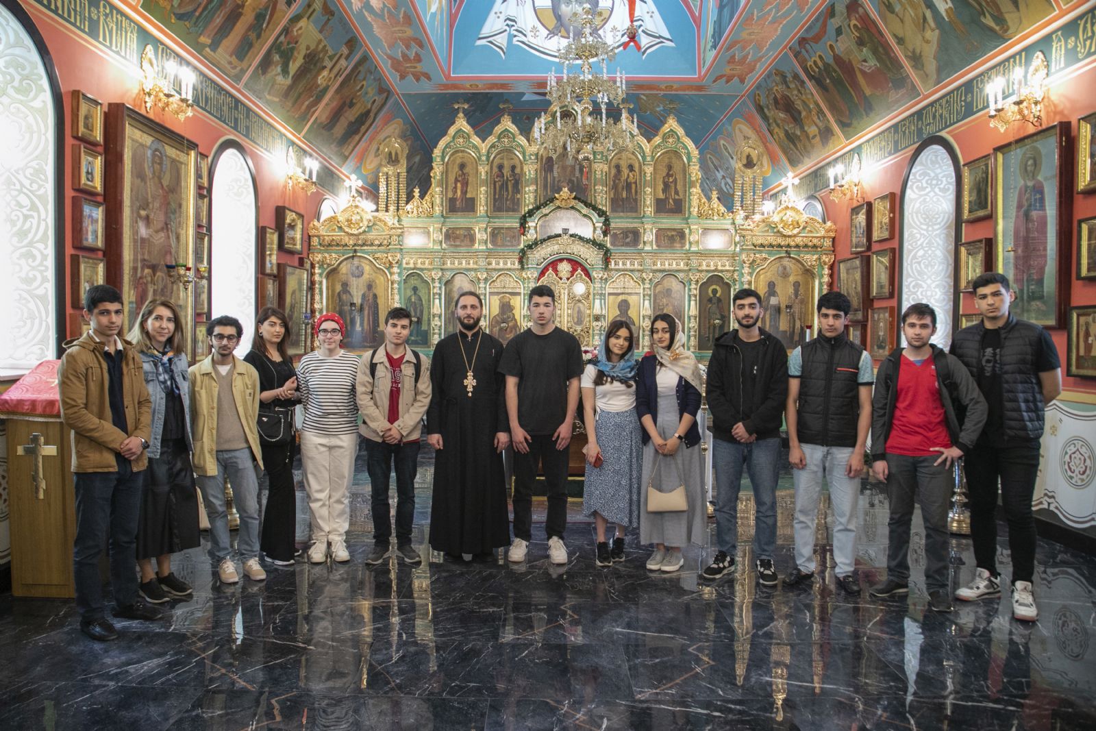 Студенты Азербайджанского Университета Языков посетили храм Архангела Михаила г. Баку