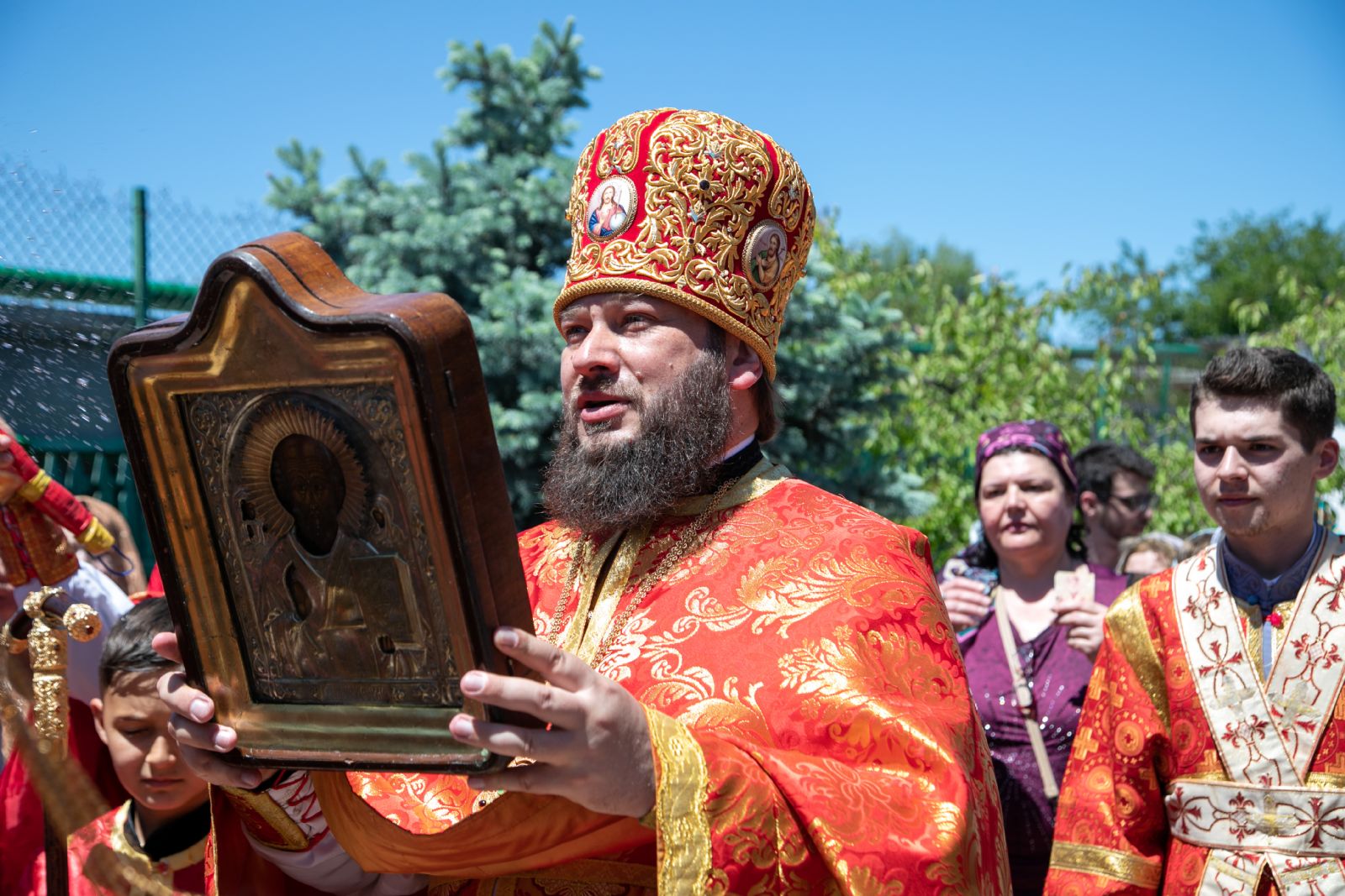 В Николаевском храме г. Хачмаз прошли торжества по случаю праздника в честь святителя Николая.