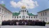 Митрополит Крутицкий и Коломенский Ювеналий возглавил выпускной акт в Коломенской духовной семинарии