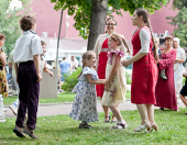 В Москве состоялся общегородской молодежный праздник «День семьи, любви и верности»