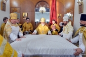 Патриарший экзарх всея Беларуси освятил Воскресенский собор в г. Борисов Минской области