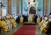 В день памяти свв. апп. Петра и Павла Предстоятель Русской Церкви совершил Литургию в Петропавловском соборе Санкт-Петербурга и возглавил хиротонию архимандрита Николая (Кривенко) во епископа Северобайкальского и Сосново-Озерского