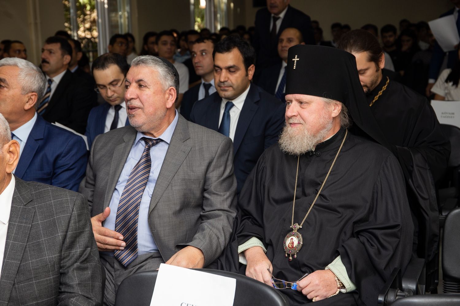 Высокопреосвященный архиепископ Александр принял участие в открытии Азербайджанского института теологии. 