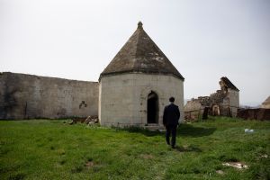 Фамильная усыпальница карабахских ханов – мавзолейный комплекс-кладбище «Имарет».