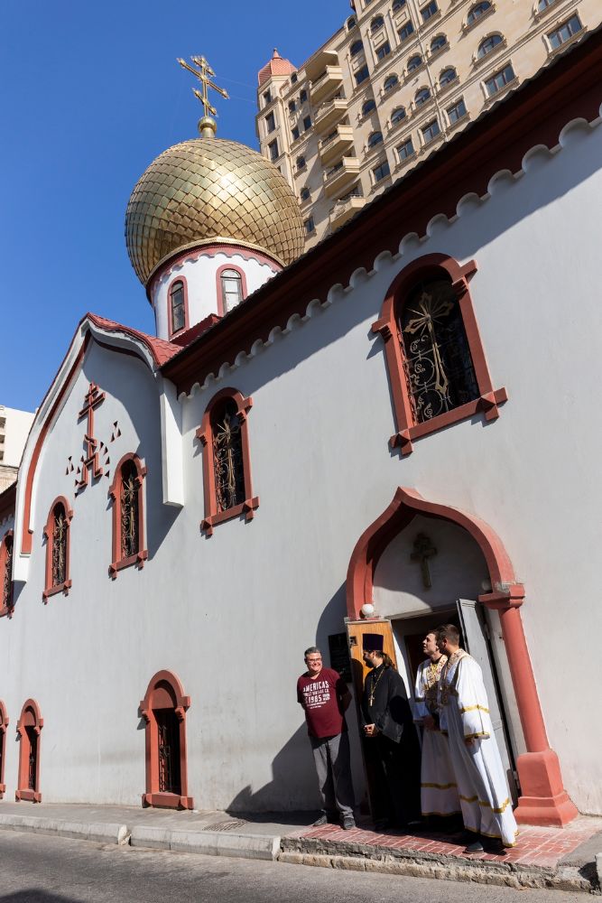 Высокопреосвященный архиепископ Феофилакт совершил всенощное бдение в храме Архангела Михаила г. Баку.