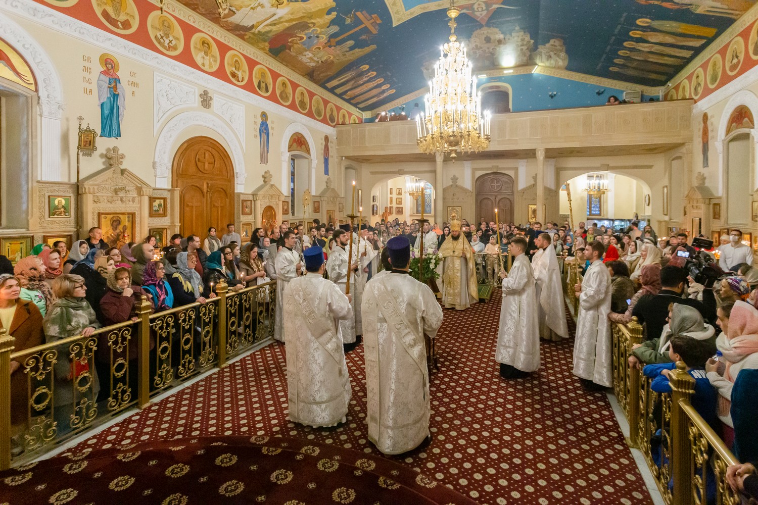 В православных приходах Бакинской и Азербайджанской епархии торжественно отметили великий праздник Рождества Христова