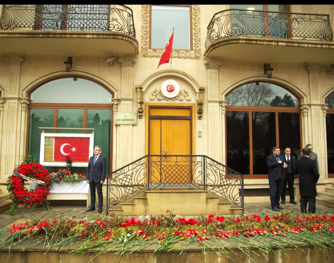 В консульстве Турецкой Республики в г. Гяндже состоялось траурное мероприятие