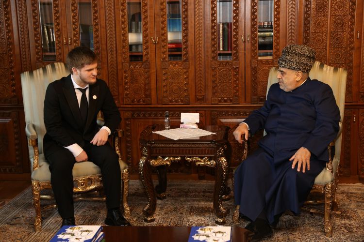 Секретарь Бакинской епархии принял участие во встрече религиозного лидера мусульман Азербайджана с делегацией из Чеченской Республики