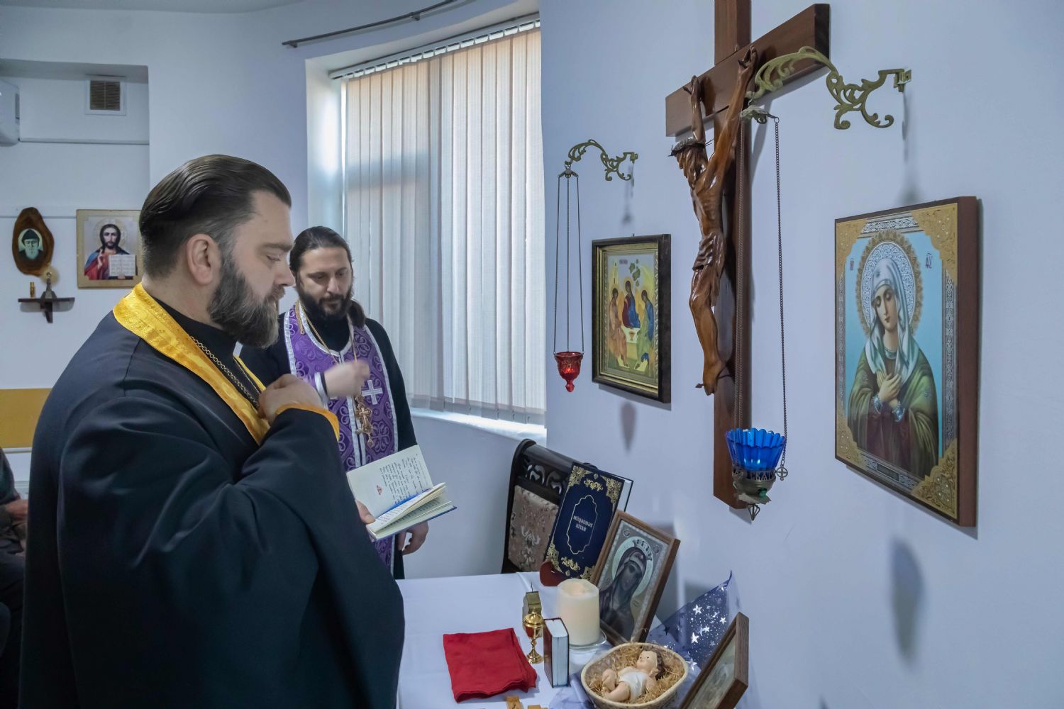 Священники посетили Приют Сестёр Милосердия Матери Терезы Калькуттской