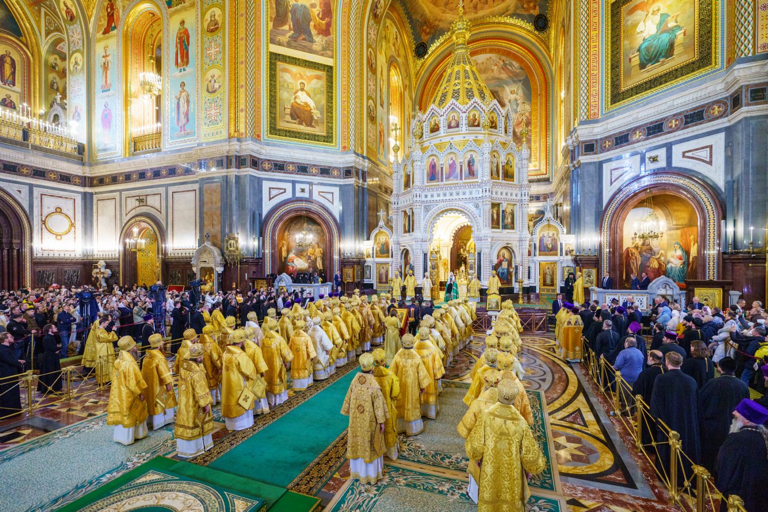 Божественная литургия предварила начало работы XXXIII Международных Рождественских образовательных чтений