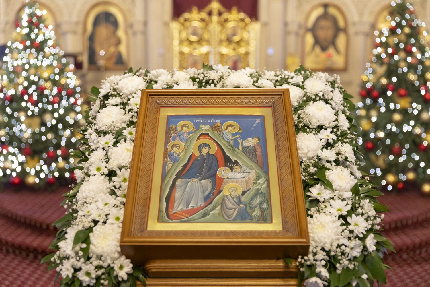 В праздник Рождества Христова епископ Алексий совершил великую вечерню в кафедральном соборе