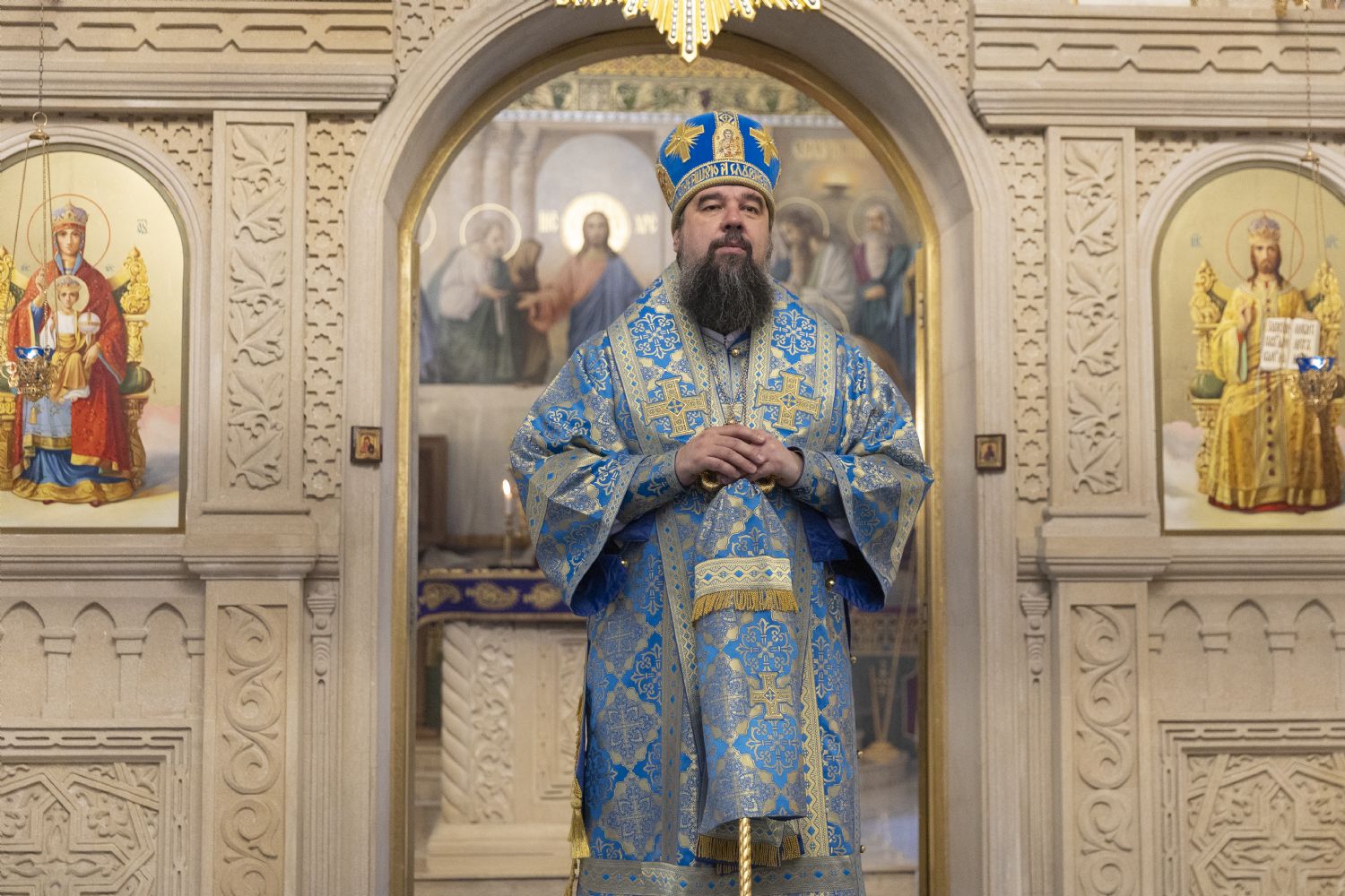 В день празднования в честь Иверской иконы Божией Матери епископ Алексий совершил Божественную Литургию в соборе Рождества Пресвятой Богородицы