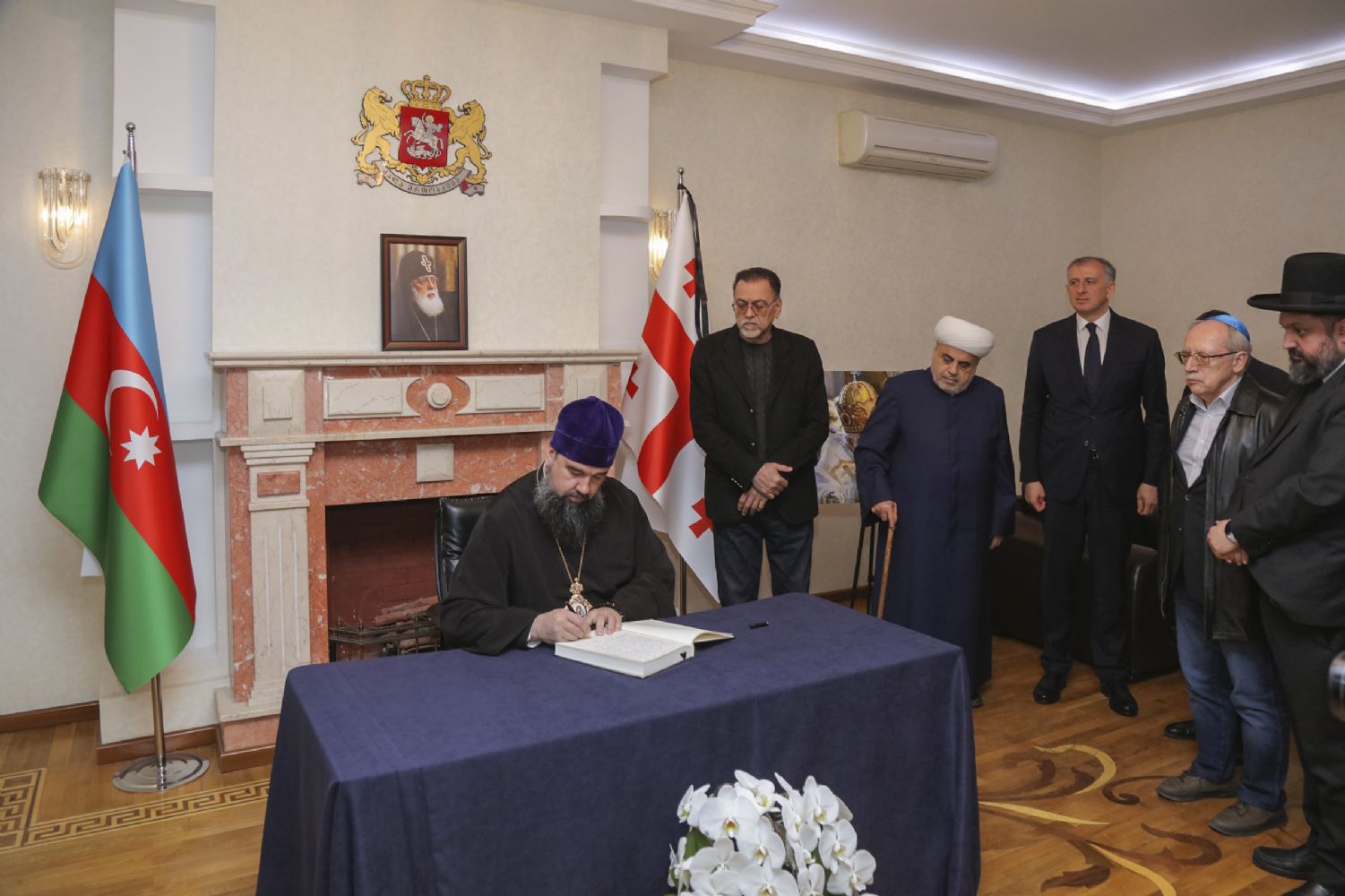 Религиозные лидеры Азербайджана выразили соболезнования в связи с кончиной Грузинского Патриарха Илии II