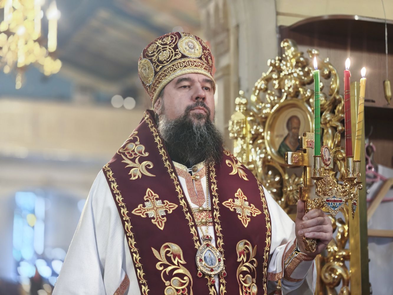 Епископ Алексий совершил Божественную литургию в кафедральном соборе