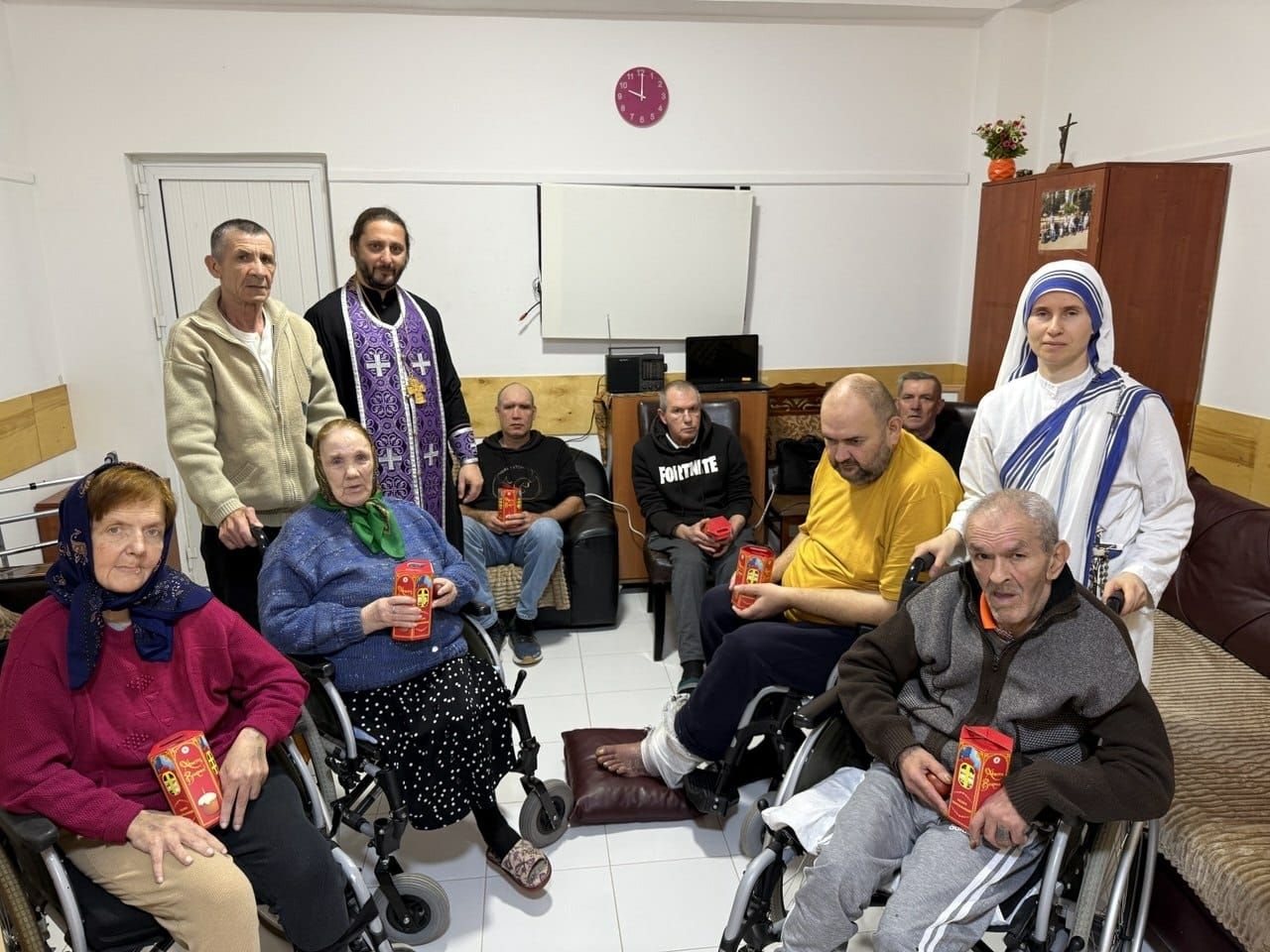 Руководитель епархиального отдела посетил приют